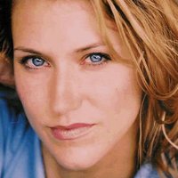 Wendy Carter Naken