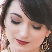 Wendy Michelle Naken