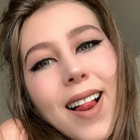 WeronikaAria Naken