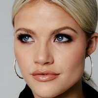 Witney Carson Naken