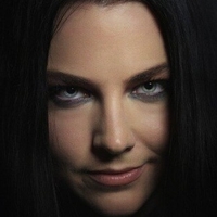 WomenMetal Naken
