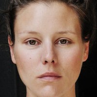 Xenia Tiling Naken