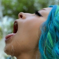 xkayweex Naken