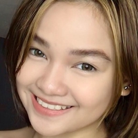 Xyriel Manabat Naken