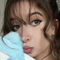 xyzaly Naken
