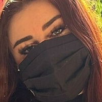 yaasemiin Naken