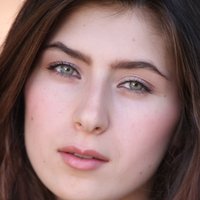 Yana Yatsuk Naken