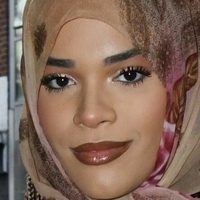 Yasmin Finney Naken