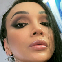 Yasmin Lee Naken