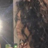 Yesenia Oz Naken