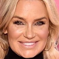 Yolanda Hadid Naken