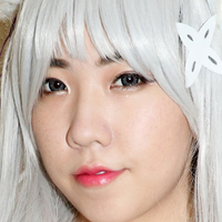 Yoonie Naken