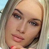 Yourmissel Naken