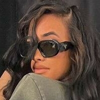 Ysabelle Capitule Naken