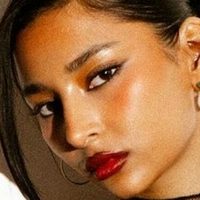 Zaina Sarah Naken