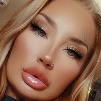 Zelenia Naken