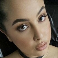 Zina Hadid Naken