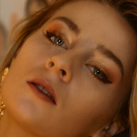 Zoe Elfreyah Naken