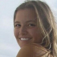 Zoe White Naken