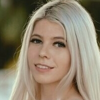 zoeybrooks18 Naken